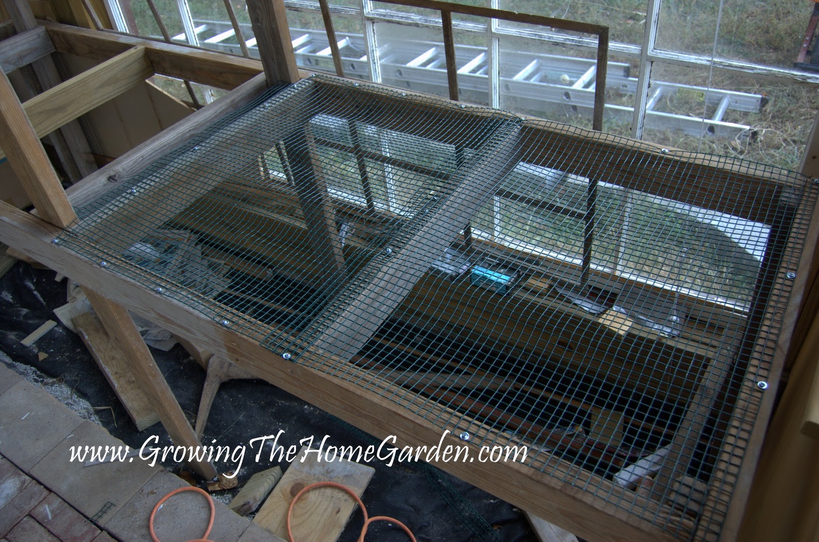 greenhouse plant bench plans
